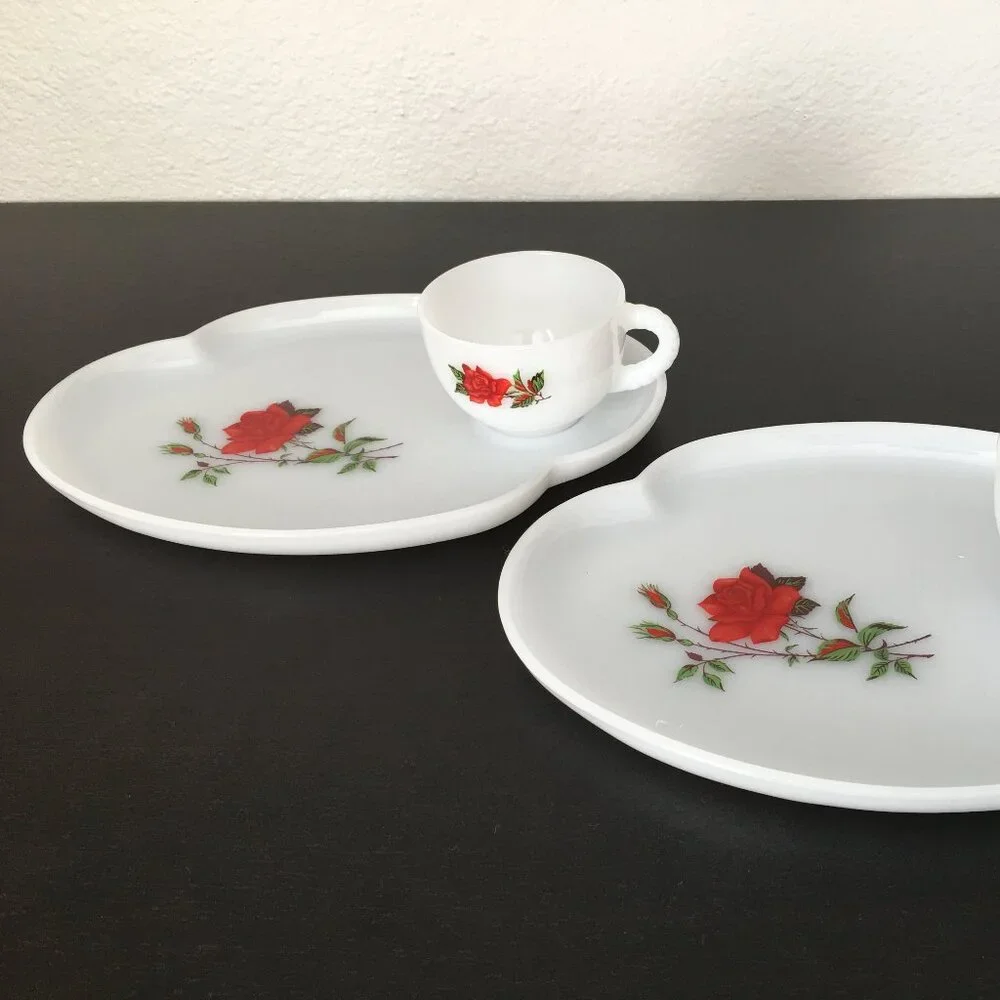 2 Vintage White Milk Glass Scalloped Plates & Tea Cup Snack Set Floral Red Roses